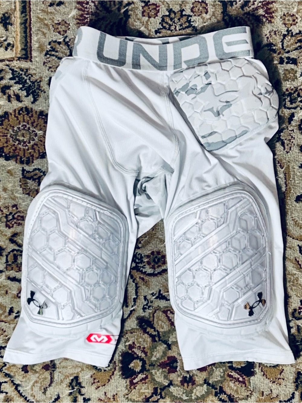 Under Armour Youth Large Gameday Armour Pro 5 Pad Football Girdle YL White Hex